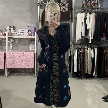 자수 퍼 니트 가디건 원피스 완전 귀여운 y2k 니트 코트