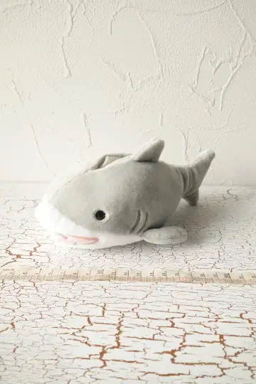 상어 봉제 인형 (포켓 티슈 케이스?)