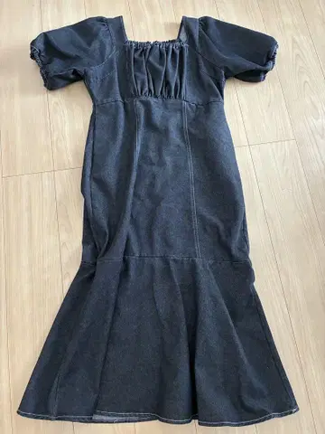 다크 데님 플레어 스커트 원피스 M 사이즈