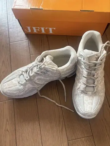 JFIT 피트니스 신발 베이지 레오파드
