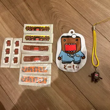 NHK 도모군 스트랩 반창고