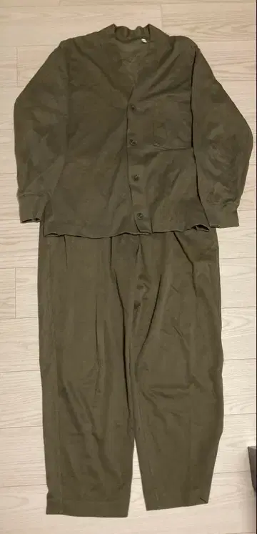 UNIQLO 가디건 셋업