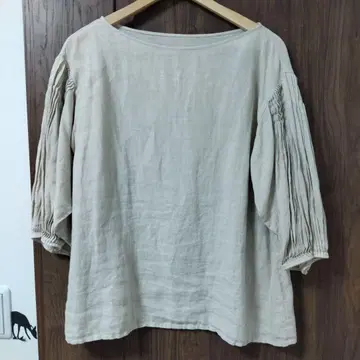 DRESSTERIOR 린넨 턱 블라우스