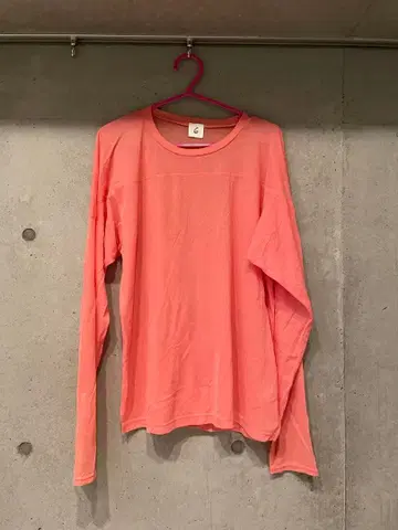 roku 6 코랄 핑크 긴팔 T셔츠