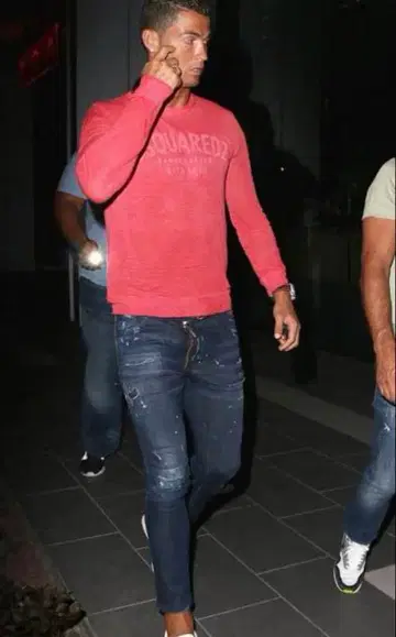 Dsquared2 데미지 가공 데님 팬츠