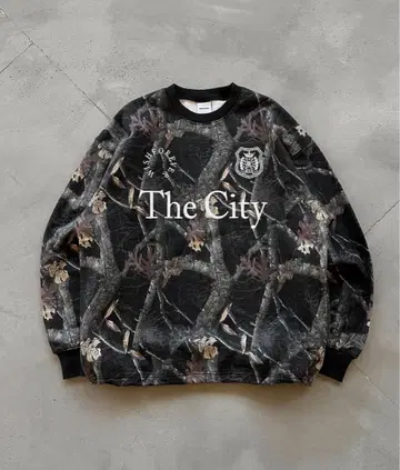 카모플라쥬 패턴 The City 맨투맨 L 사이즈