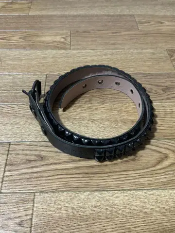 웬디스 2연 스터드 벨트 S 사이즈 찡 장식 벨트 펑크