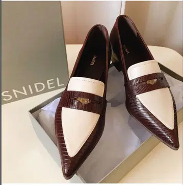 SNIDEL 로퍼 브라운/화이트