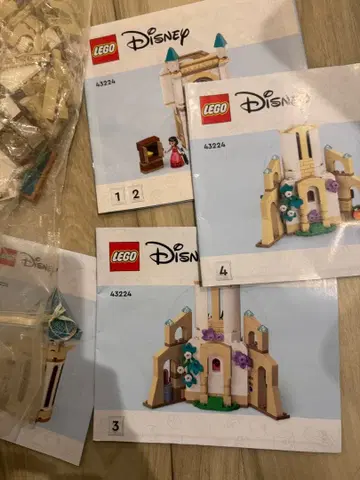 정품 마그니피코 왕의 성 lego 43224 성 설명서 미니 피규어 없음