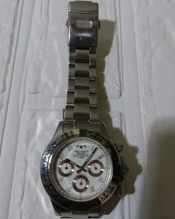 TECHNOS 손목시계