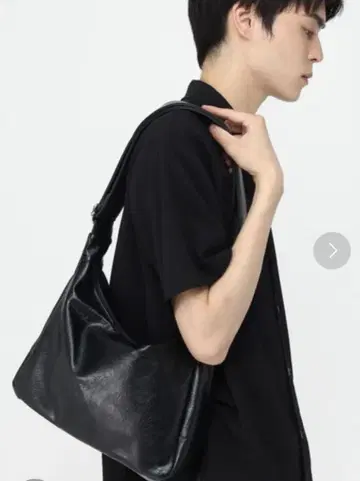 숄더백 가죽