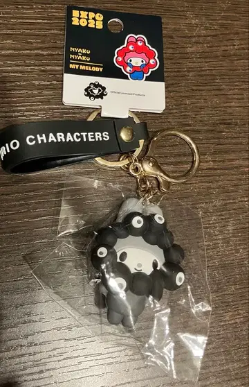 블랙 미야쿠미야쿠 x 산리오 콜라보 마이멜로디
