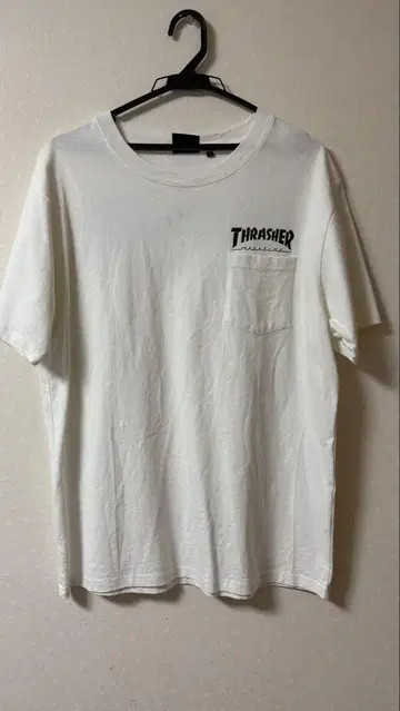 THRASHER 화이트 T셔츠 L 사이즈
