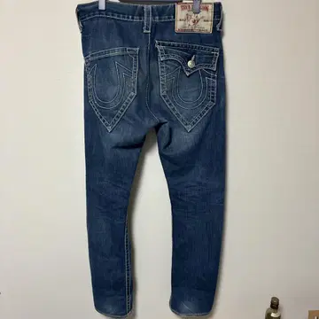 TRUE RELIGION MARCO BIG T 30/33