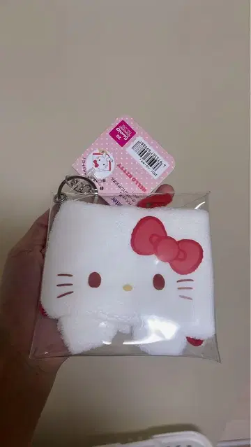헬로키티 타월 원단 키링