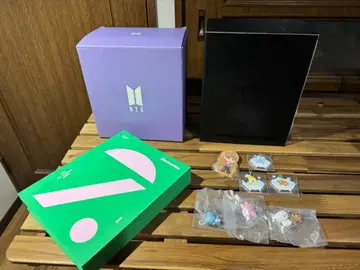 BTS 굿즈 3종 세트 (MERCH BOX #3 외)