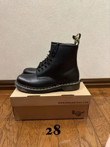 닥터 마틴 8홀 28cm 새상품
