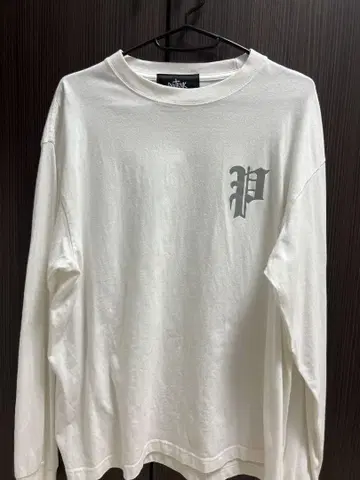 PHATRNK 화이트 긴팔 T셔츠