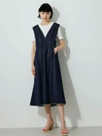 아줄바이마우지 점퍼 스커트