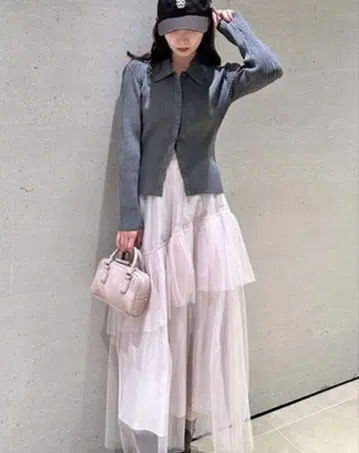 SNIDEL 폴로 니트 샤샤 스커트 세트 그레이 핑크