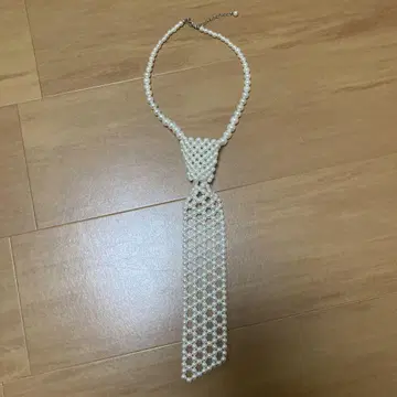 무루아 목걸이 몇 회 사용 안 한 새상품급