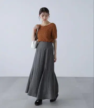 모듬 사이드 플레어 머메이드 스커트