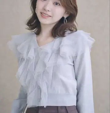 LILLIANCARAT 2024aw 튤 프릴 니트 가디건 블루