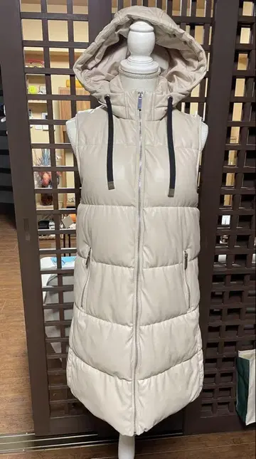ZARA 다운 베스트