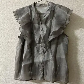 natural couture 프릴 블라우스