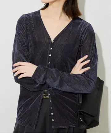 바늘 빼기 벨로아 가디건
