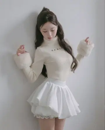 다리치 darich 스무스 퍼 리브 니트탑 아이보리