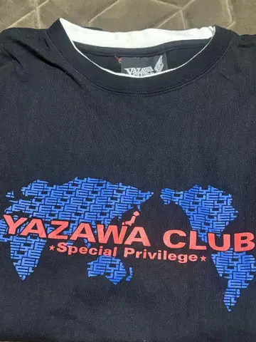 YAZAWA CLUB 티셔츠 세계 지도 디자인