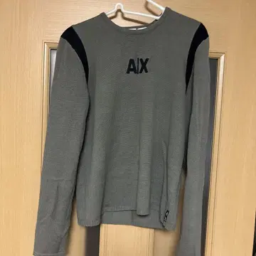 Armani Exchange 그레이 긴팔 니트 S 사이즈