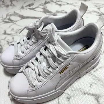 PUMA 통굽 스니커즈