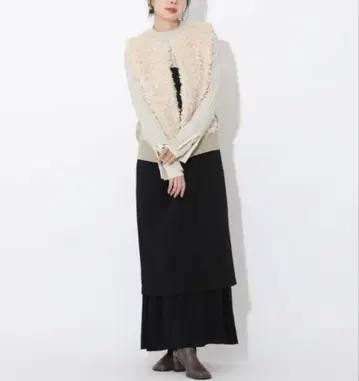 택 포함 새상품 그레디 브릴리언트 Re Fiina 카링 퍼 니트 베스트
