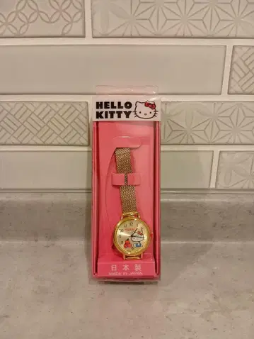 HELLO KITTY 골드색 손목시계  헬로키티 헬로키티