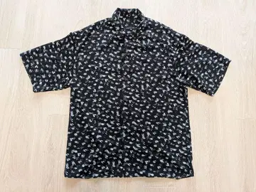 배송비 포함 라드 뮤지션 셔츠 블랙 꽃무늬 42