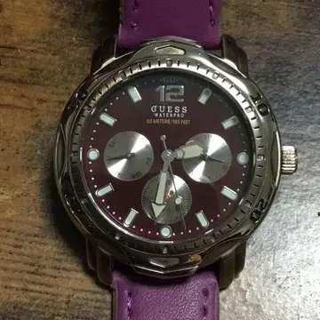 레어! GUESS 50m 남성용 손목시계