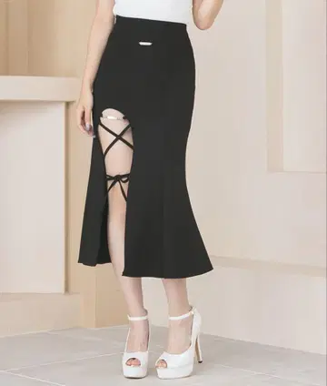 Diable baiser 슬릿 스트레치 머메이드 스커트