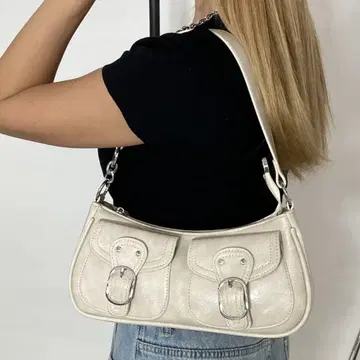 non-hedge 벨트 플랩 포켓 백 아이보리