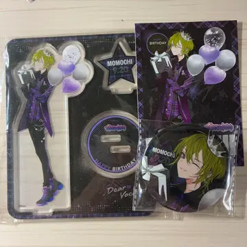 디어모모치 2024 생일 벌스데이 아크릴 스탠드 캔뱃지 브로마이드