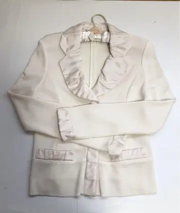 브랜드 BODY DRESSING Deluxe 자켓
