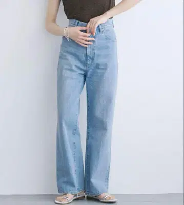EMMEL REFINES 스트레이트 데님 S 사이즈