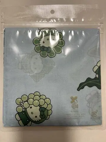 [ 미사용 새상품 ] 헬로키티 반다나 손수건 오사카 간사이 만박