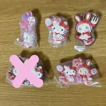 메조피아노 x 헬로키티 캡슐 러버 마스코트