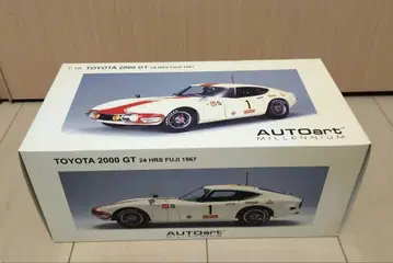 오토아트 1/18 도요타 2000GT