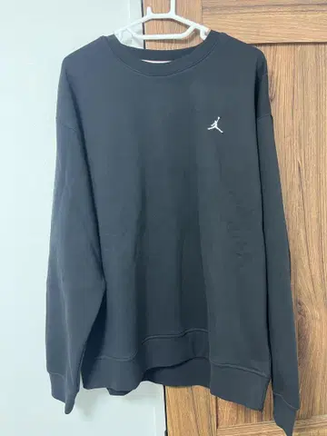 Jordan 블랙 크루넥 트레이닝복