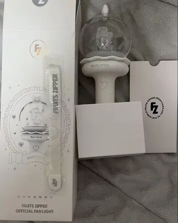 FRUITS ZIPPER 공식 응원봉