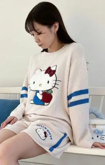 SNIDEL HOME 스나이델 홈 헬로키티 니트 풀오버
