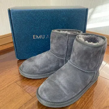 EMU 그레이 숏 어그 부츠 (고품질)